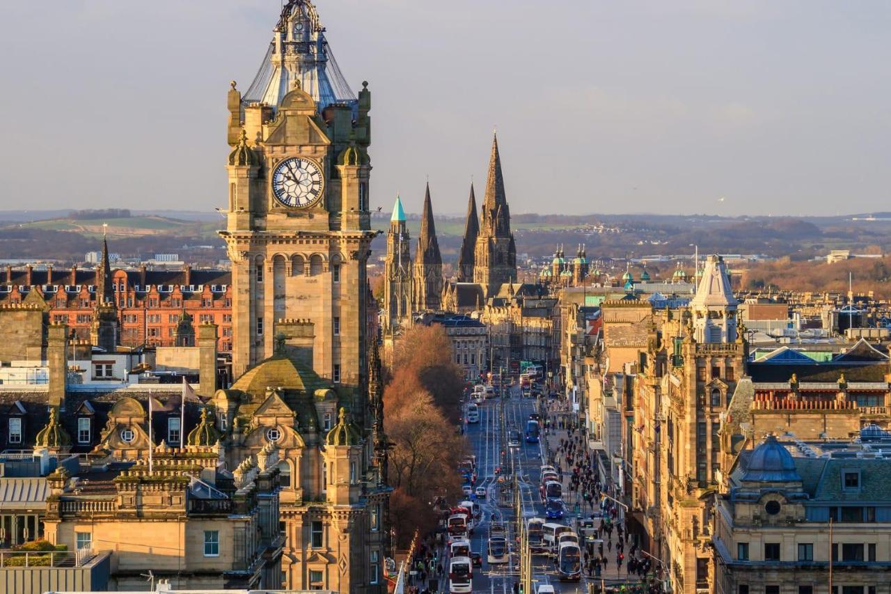 Delightful Ground Floor Double Room With En-Suite Edinburgh Eksteriør bilde