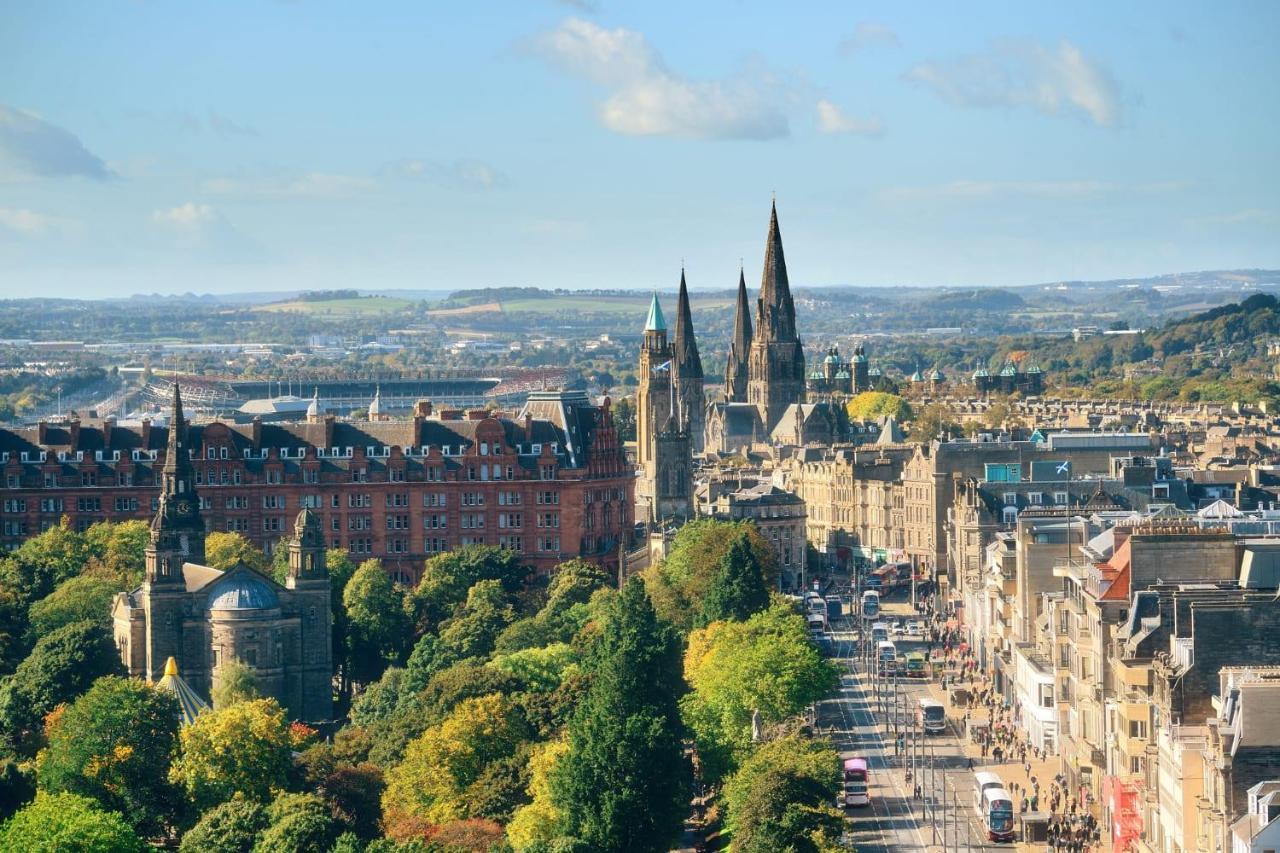 Delightful Ground Floor Double Room With En-Suite Edinburgh Eksteriør bilde